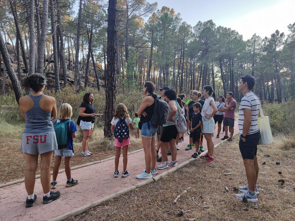 Visita guiada en Albarracin con niños